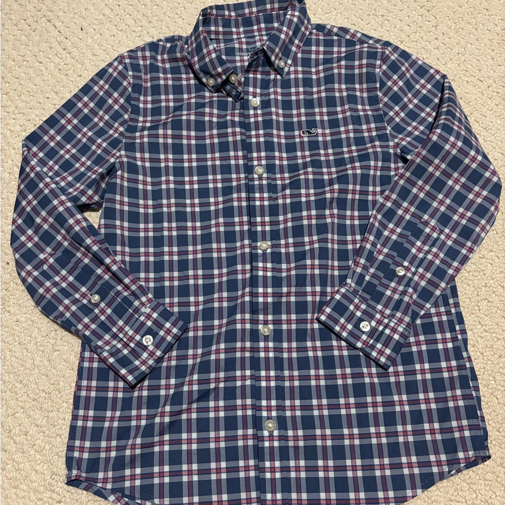 Vineyard Vines Kids performance button down, size 7